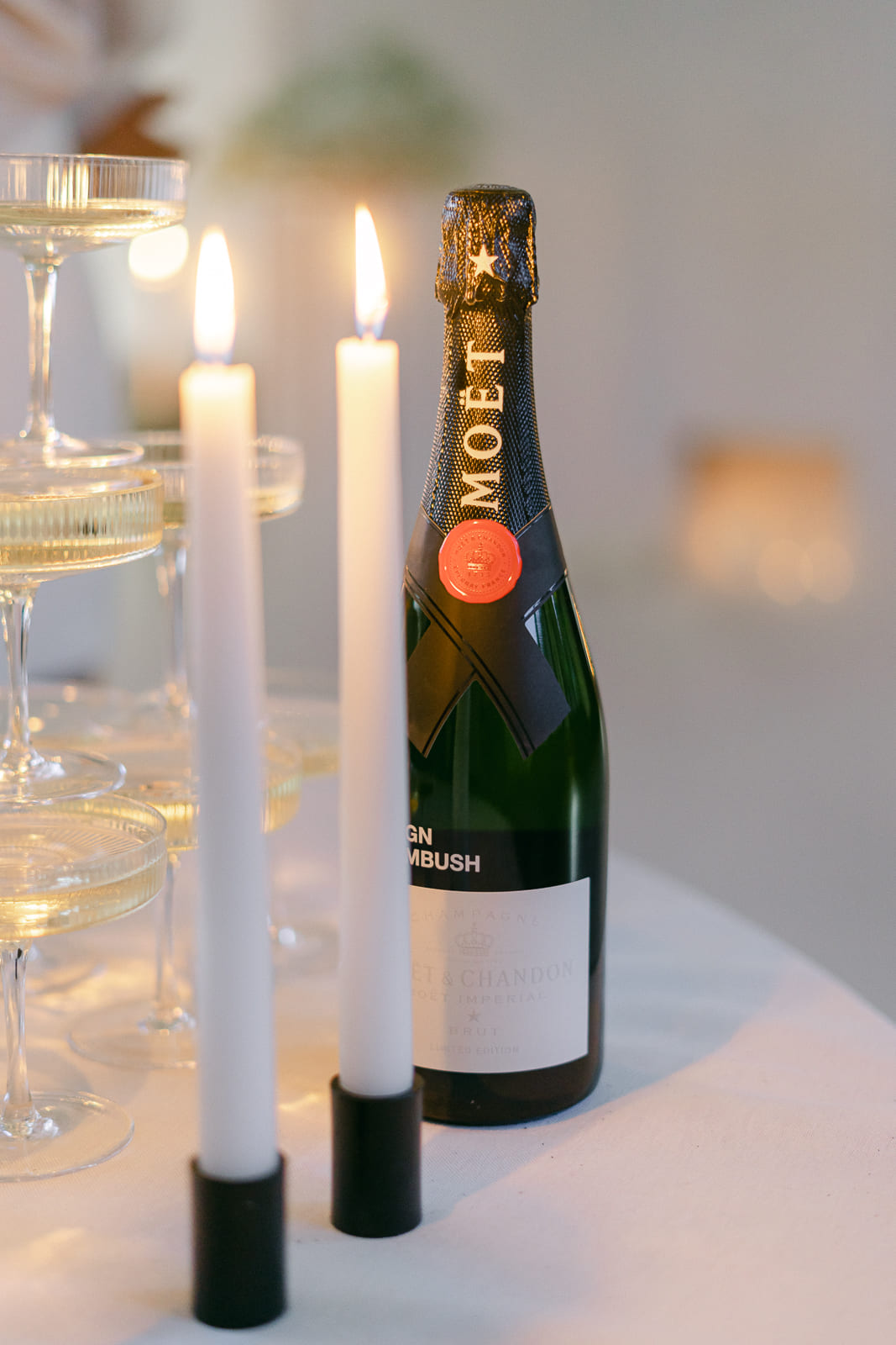 Moet Chandon Champagner luxury wedding photos